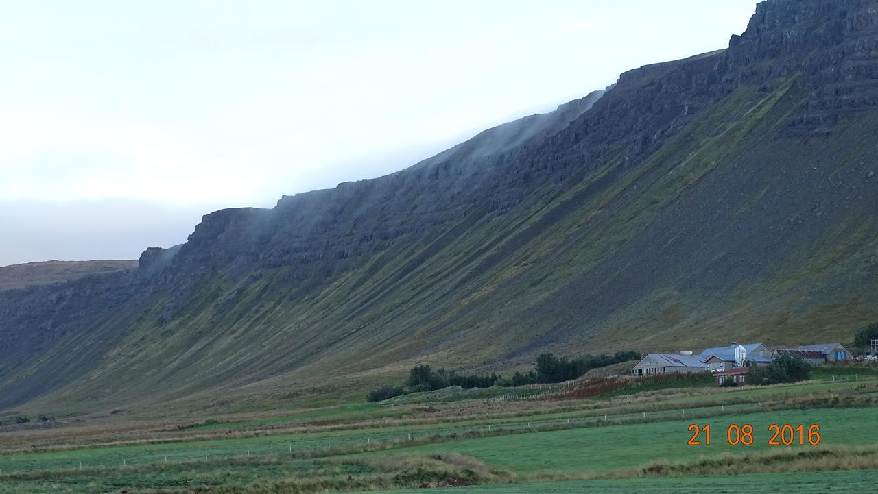 Mithjanes Reykholahrepp Pension Reykholar Buitenkant foto